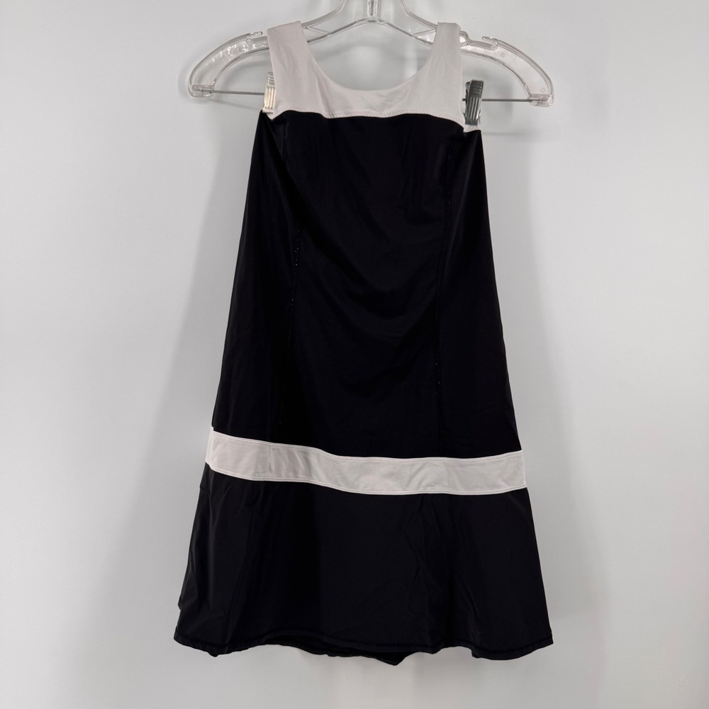 Lululemon Hot Hitter Dress Women 8 Black White Colorblock Cross Back W8363S